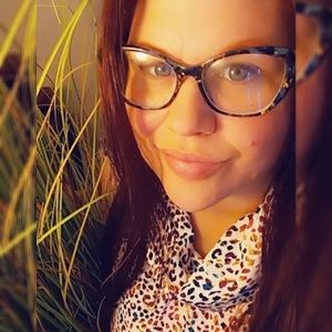 Meet your Posher, Jessica l